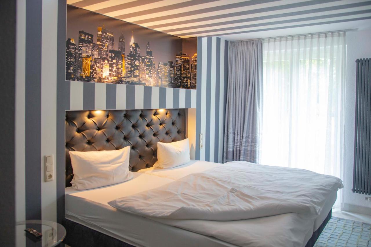 Sl'Otel Im Parforcehaus Bernburg Luaran gambar