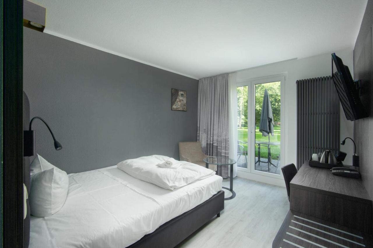 Sl'Otel Im Parforcehaus Bernburg Luaran gambar