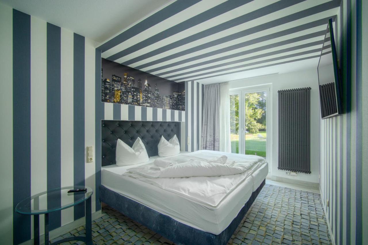 Sl'Otel Im Parforcehaus Bernburg Luaran gambar